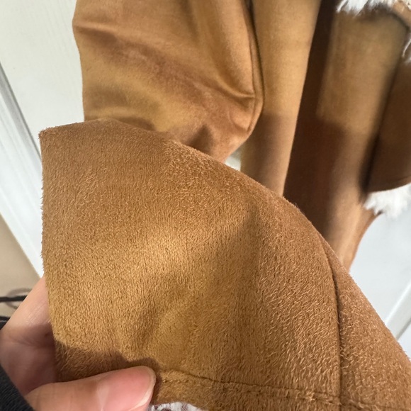 Piko 1988 Tan Teddy Jacket with Cream Faux Fur - Picture 3 of 4